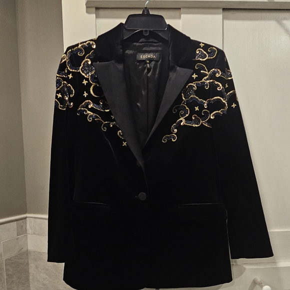Escada Black Velvet Embellished Evening Jacket - Picture 2 of 6
